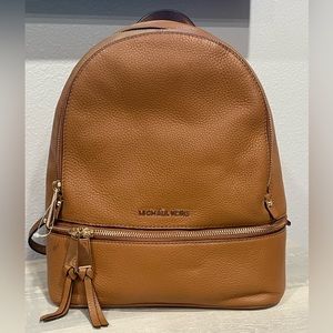 Rhea Medium Leather Michael Kors Backpack